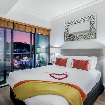 Your Next Viaduct Getaway! Auckland Esterno foto