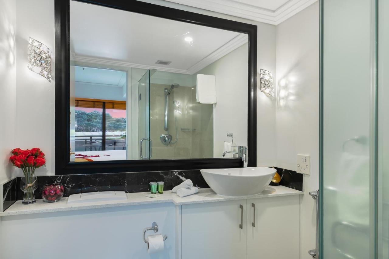 Your Next Viaduct Getaway! Auckland Esterno foto